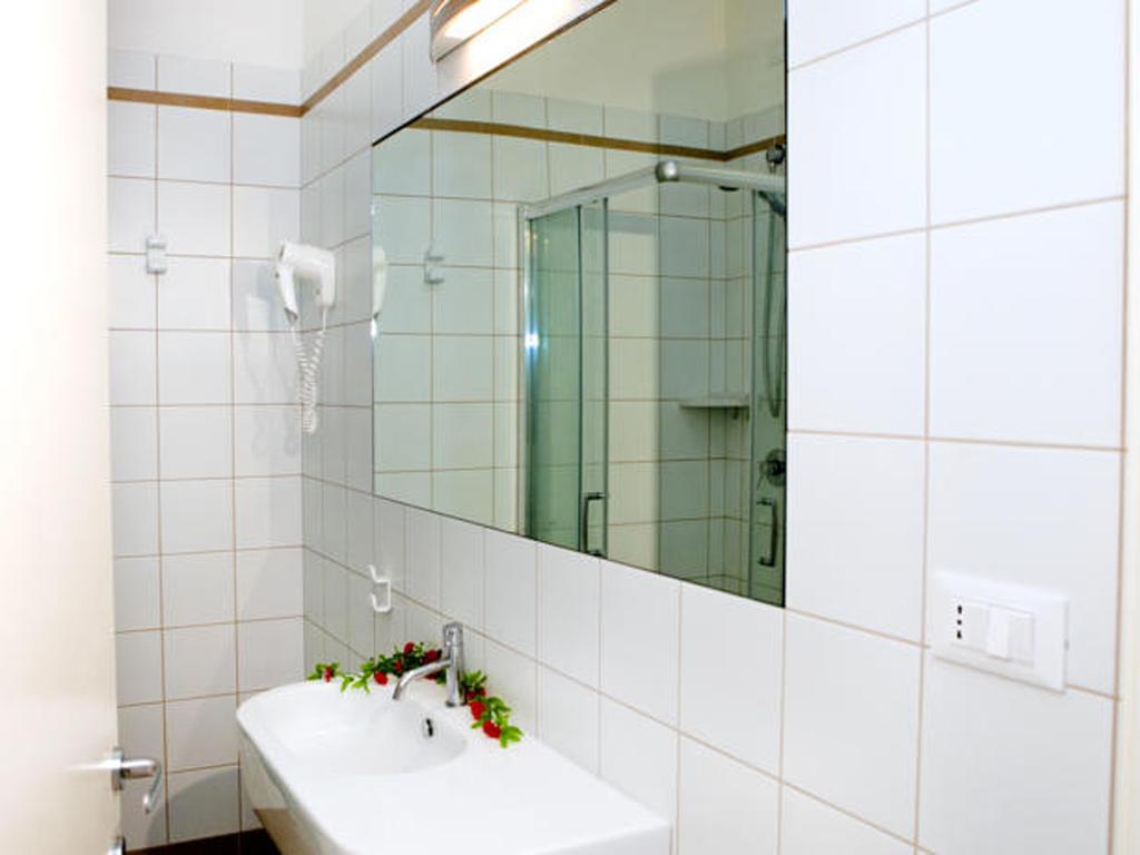 Terrazze Del Mare Aparthotel Racale Kamer foto