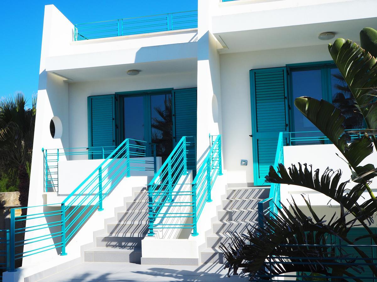 Terrazze Del Mare Aparthotel Racale Buitenkant foto